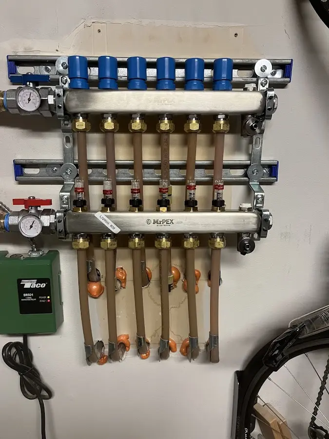 Plumber performing Leak Detection at a residential property in Stevenson Ranch